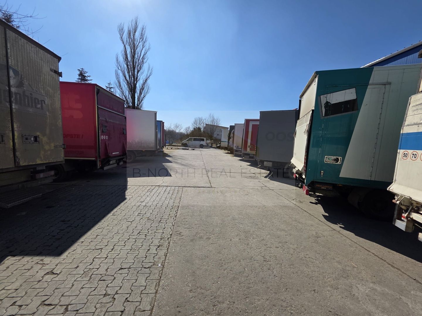 Depozit + 2600 mp teren - Poză 8