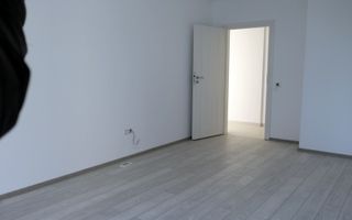 Apartament nou cu parcare - Poză 16