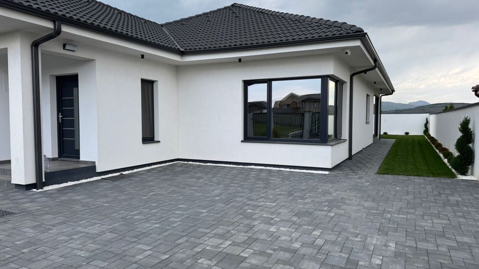 Casă modernă, 4 camere, 118 mpu, terasa, curte, Micesti, Alba Iulia - Poză 2