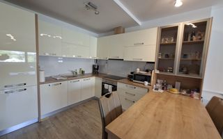 Apartament lux cu 2 camere de vanzare în zona Elisabetin - Poză 2