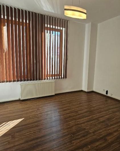 BRASADAS inchiriaza vila RENOVATA Unirii - Poză 14