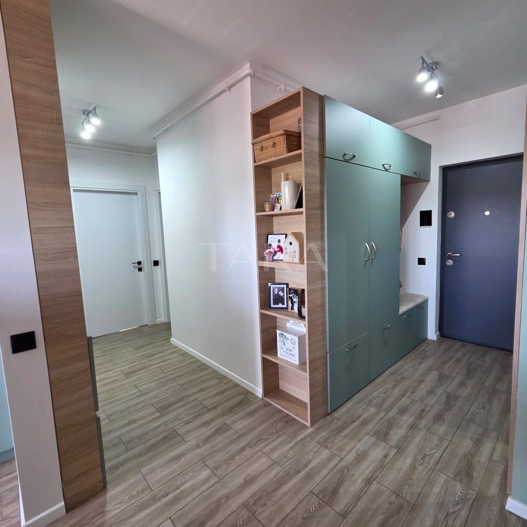 Apartament modern cu 3 camere, balcon generos și parcare subterană. - Poză 3
