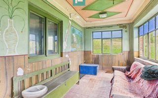 Casă cu teren de 17.681 mp, în loc. Hălmăgel, Arad - Poză 8