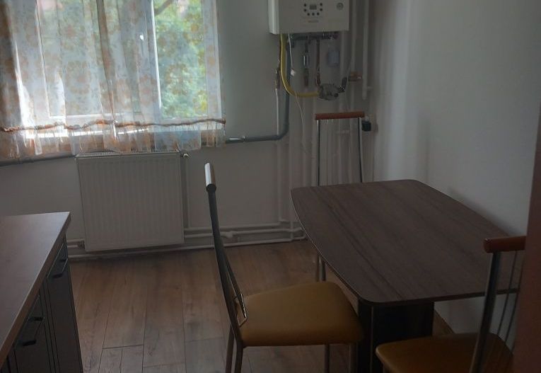 Bucovina  | 2 Camere | Etaj 1 | Decomandat. - Poză 3