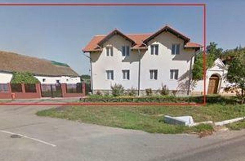 Oportunitate de investitie, o cladire D+P+M rustica in comuna Pischia - Poză 2