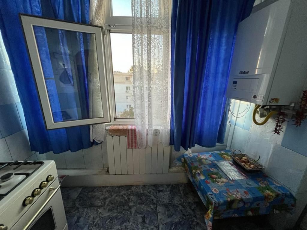 Apartament  3 camere, etaj 4/4, Micro 21 - Poză 5