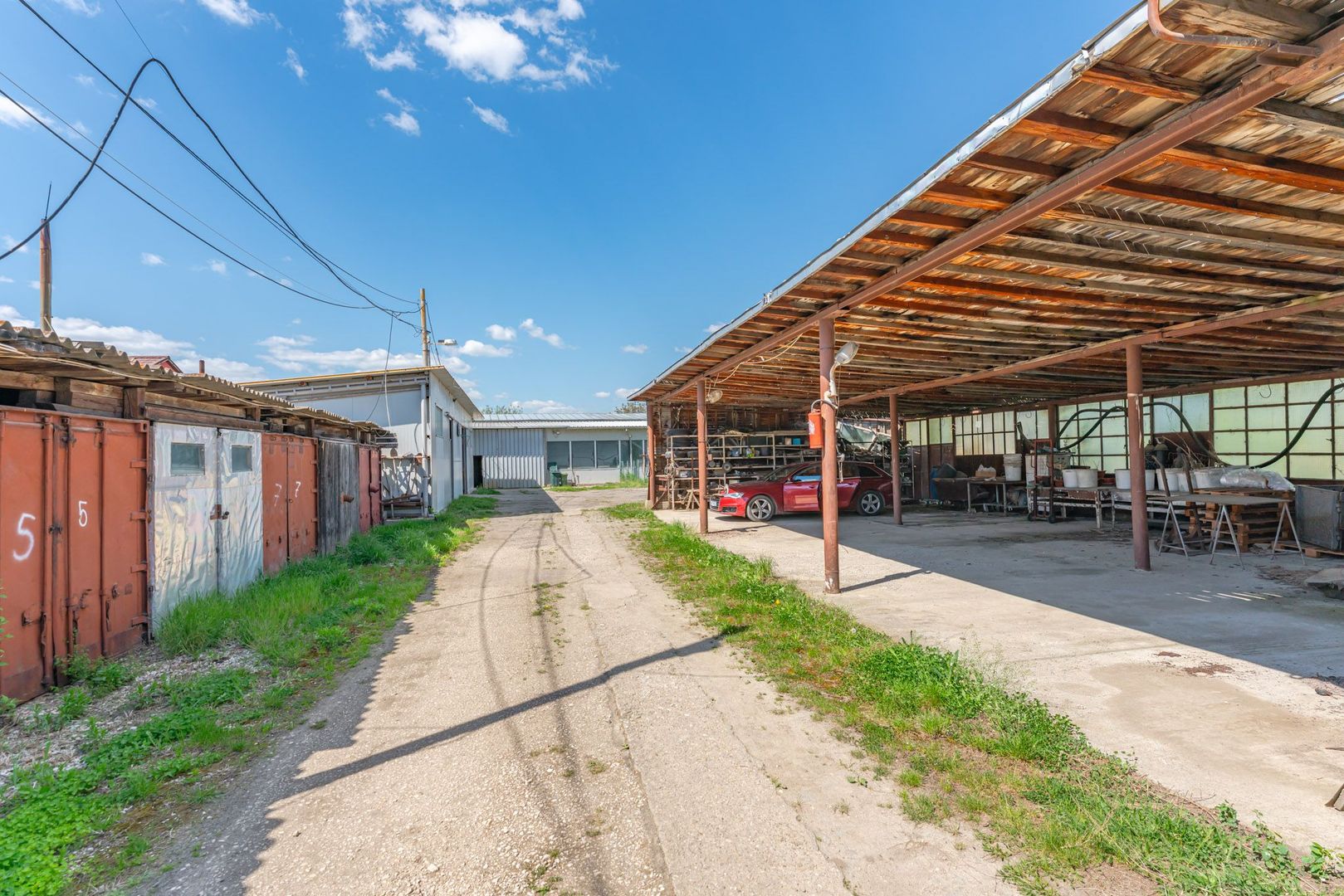 Spațiu producție în Brașov – 750 mp hale + teren 6.737 mp - Poză 3