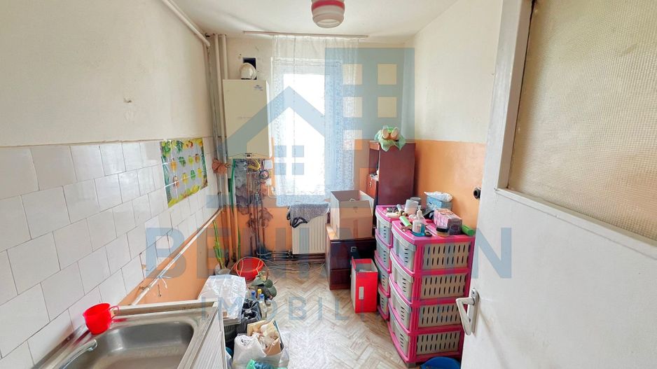 Apartament-2 Camere-48mp-CT- Etajul 2-Izolat-Bulevardul Saturn-Brasov - Poză 4