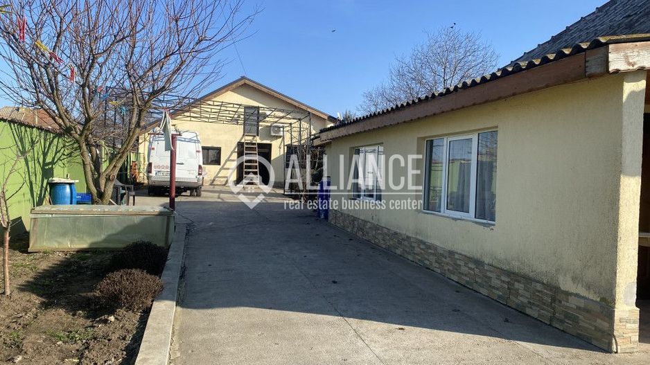 Ciocârlia de sus, Constanța.(COD 07)Casă ideală pentru două familii. - Poză 1