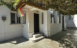 Casa deosebita  D+P+E+M zona centrala - Poză 4