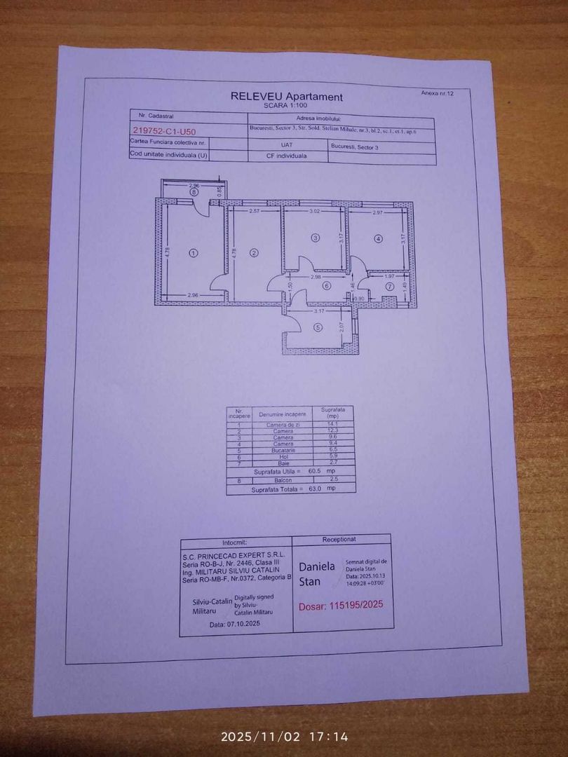 Vânzare apartament cu 4 camere - Poză 1