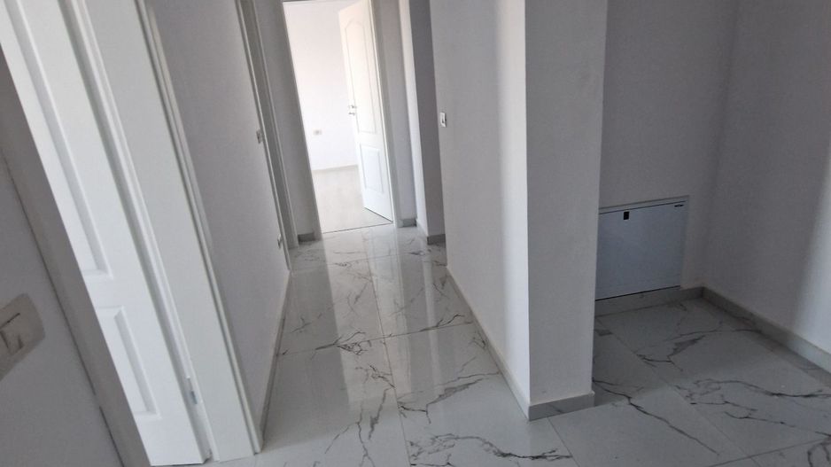 Giroc | 2 Camere | Decomandat | Bucatarie inchisa - Poză 1