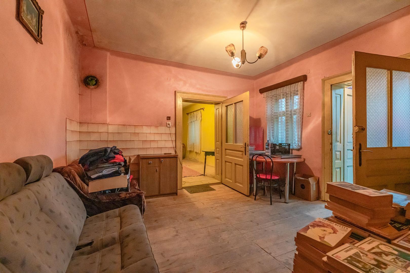 Casa in Purcareni, strada Principala - Poză 15