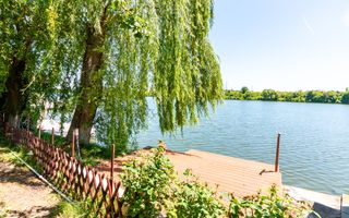 Vila premium de vanzare Balotesti/ piscina/ ponton/ deschidere la lac - Poză 6