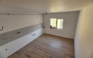 Garsoniera pe doua niveluri Stefan cel Mare Sibiu - Poză 3