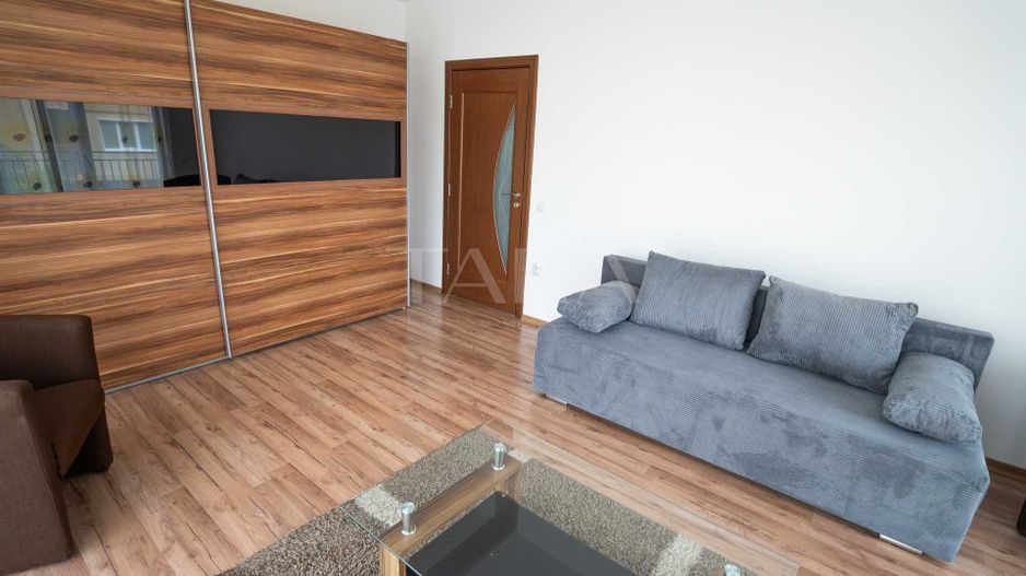 Apartament cu 2 camere și 2 terase în zona Eroilor. - Poză 3