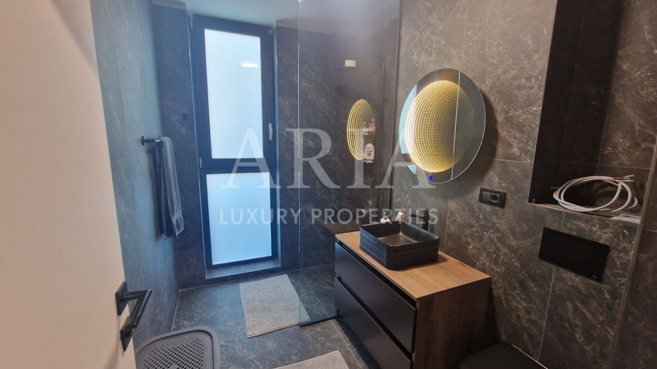 LUXURY SMART VILLA - ROOFTOP POOL - FIRST RENT - Poză 12