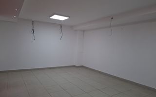 Spatiul "NESTALAN", complex comercial, Gara de Est - Poză 12