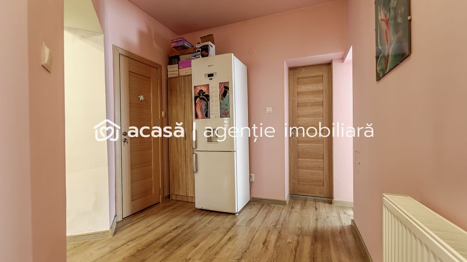 Apartament 2 camere spatios la casa individuala zona centrala - Poză 8