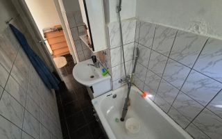 Apartament 3 camere Sagului etaj 2 cu centrala - Poză 8
