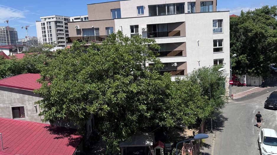 Apartament cu 3 camere de vanzare, centrala proprie - Mihai Bravu - Poză 25