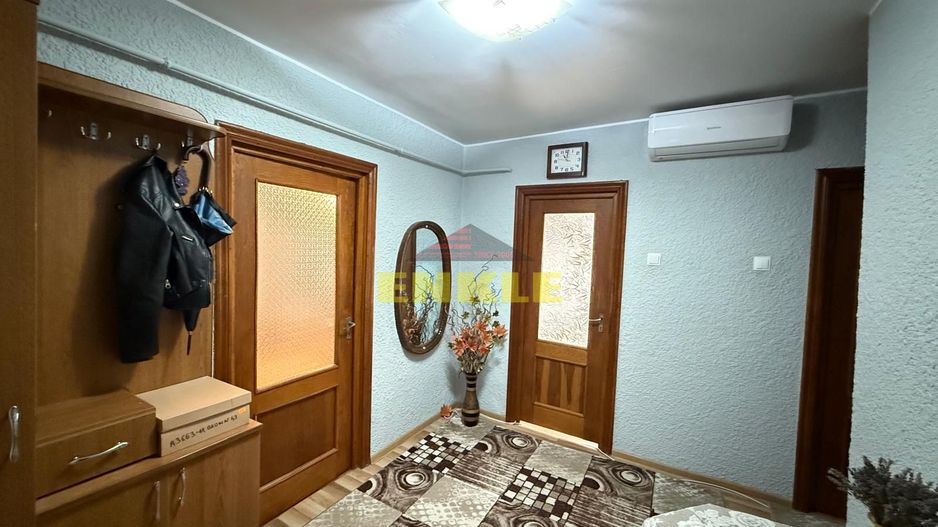 De vanzare apartament 3 camere decomandat,  Pietonalul Transilvaniei. - Poză 3