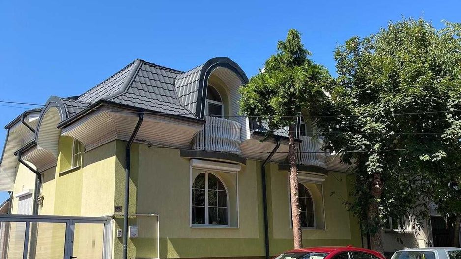 BRASADAS vinde casa cu gradina in zona CENTRALA. - Poză 1