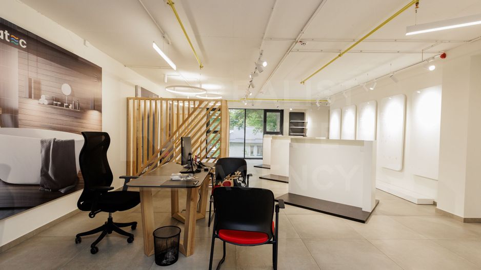 Vânzare, spațiu comercial, amplasat în Ungheni, pe str. Mihai Eminescu - Poză 17