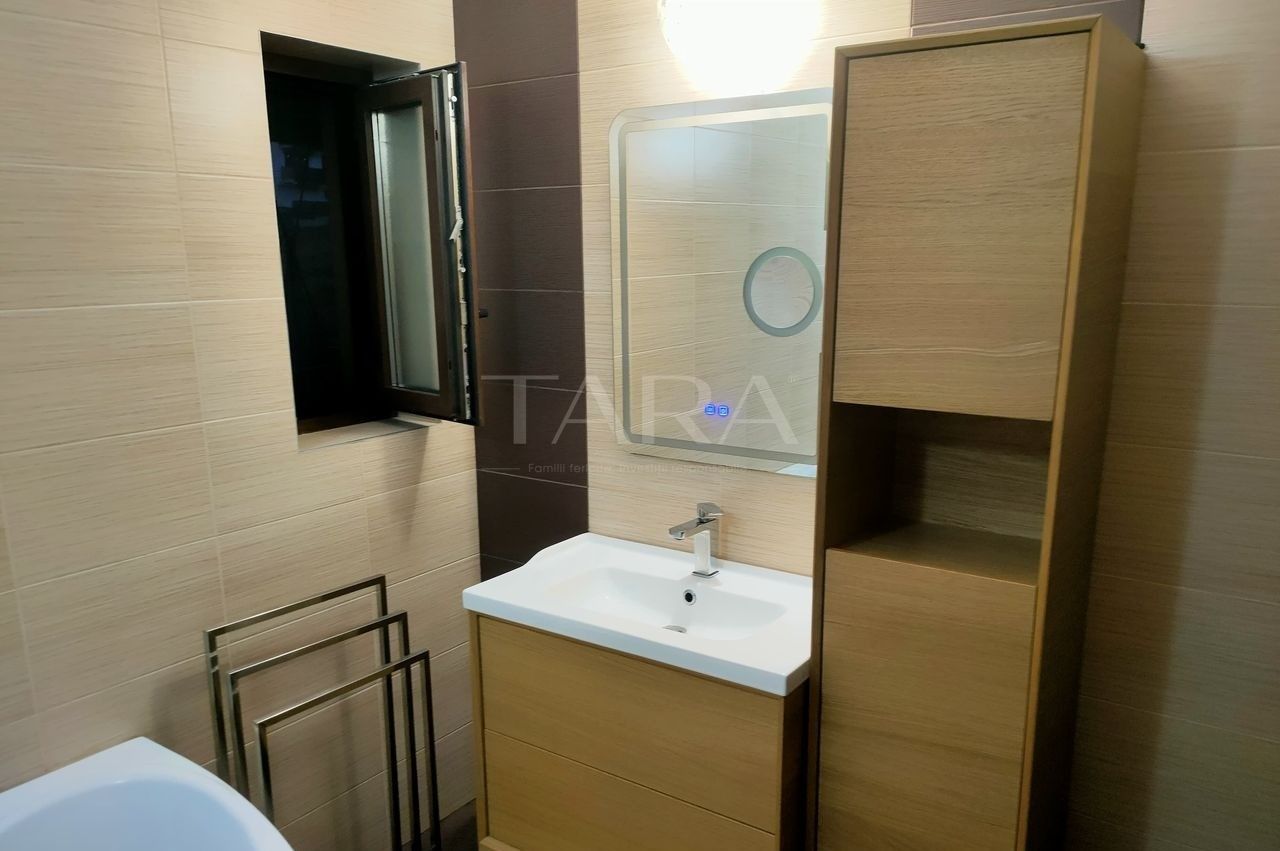 Apartament cu 3 camere de vânzare, Floresti. - Poză 13