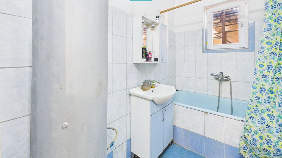 Casă cu 5 camere, în orașul Sebiș, Arad - Poză 16