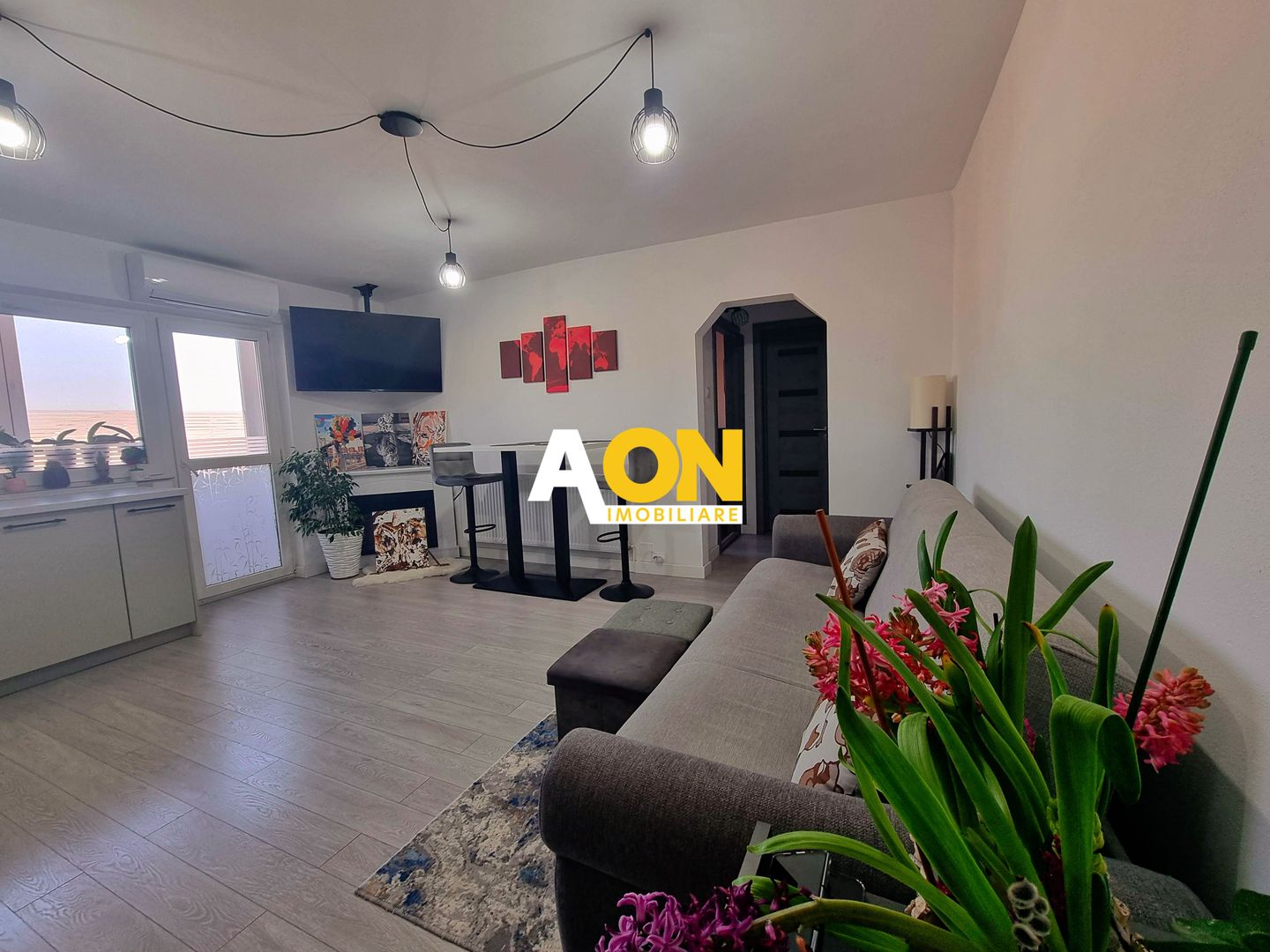 Apartament cu 2 camere reconfigurat, 52 mp utili, zona Cetate - Poză 5