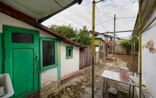 Casă în Roman, din cărămidă - Poză 19