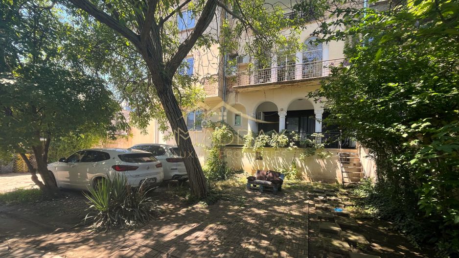 Apartament parter Piața Romană | 5 camere | Curte | 8 Locuri de Parcare - Poză 22
