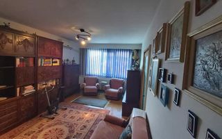 Apartament 3 camere Piața Abator, decomandat, priveliște panoramică. - Poză 2