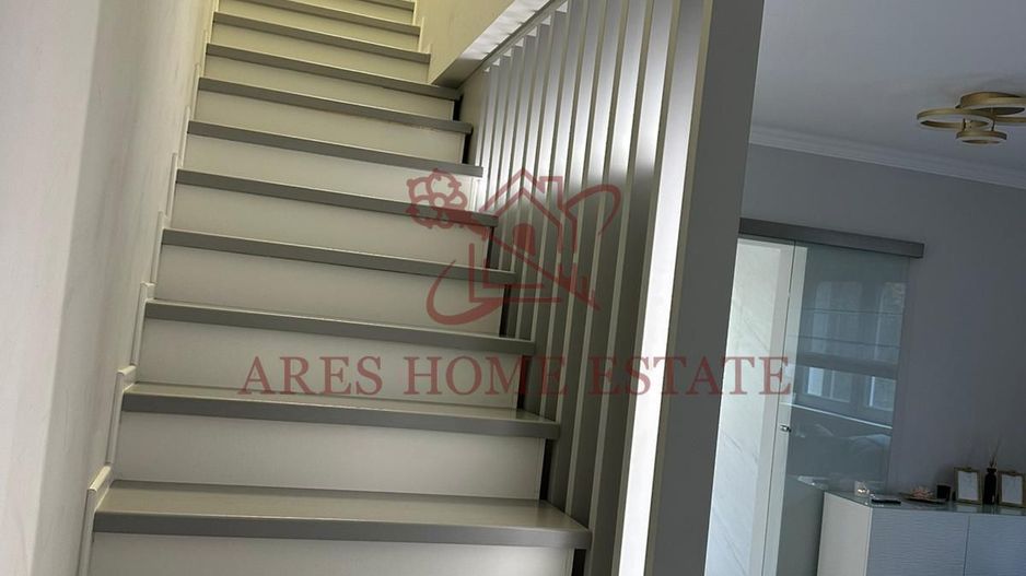 Casa in stil mediteranean, ultrafinisată 5 camere, 3 bai + curte. - Poză 35