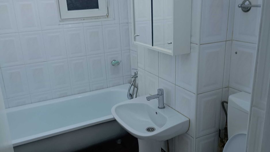 Apartament de vanzare 3 camere et. 2/10 Soseaua Giurgiului , Toporasi - Poză 7