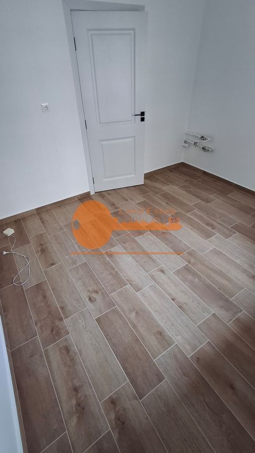 Apartament cu 3 camere in zona Nerva Traian - Poză 3