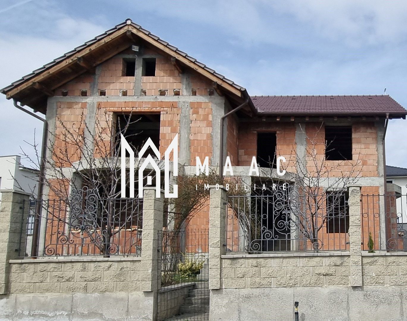 Casă individuală I 5 Camere I 1200mp I Garaj I C. Cisnădiei - Poză 1