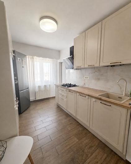Vânzare 3 Camere 80 mp Bd. Mircea Vodă (Camera de Comerț) Centrala Bloc Monolit - Poză 10