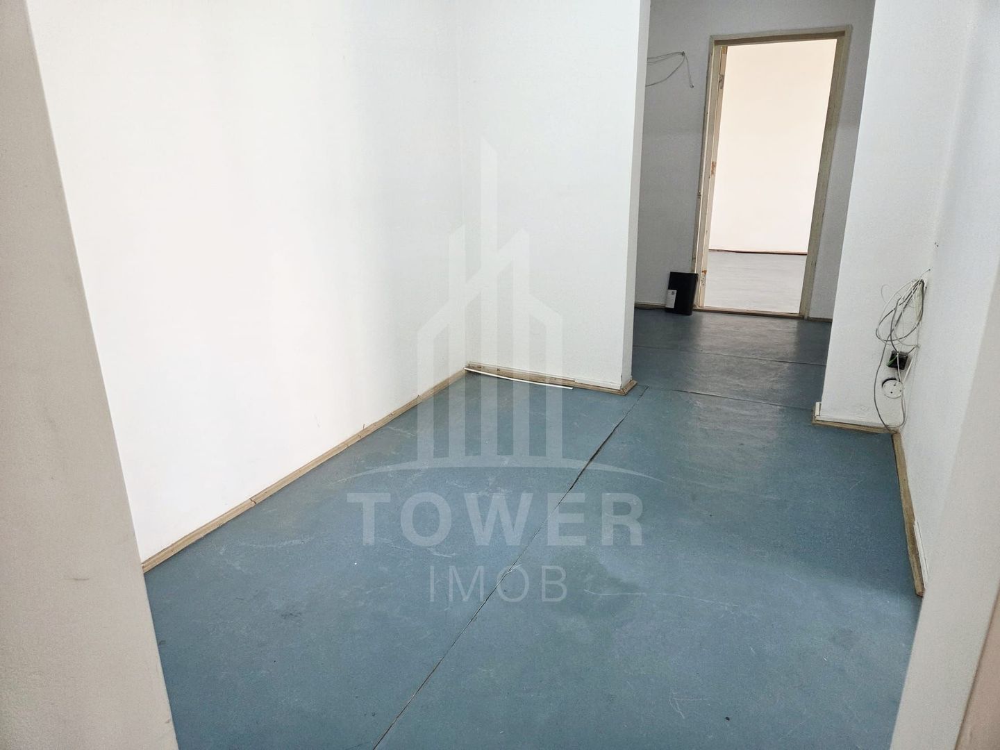 Apartament 3 camere de vanzare | Zona Hipodrom IV - Poză 1