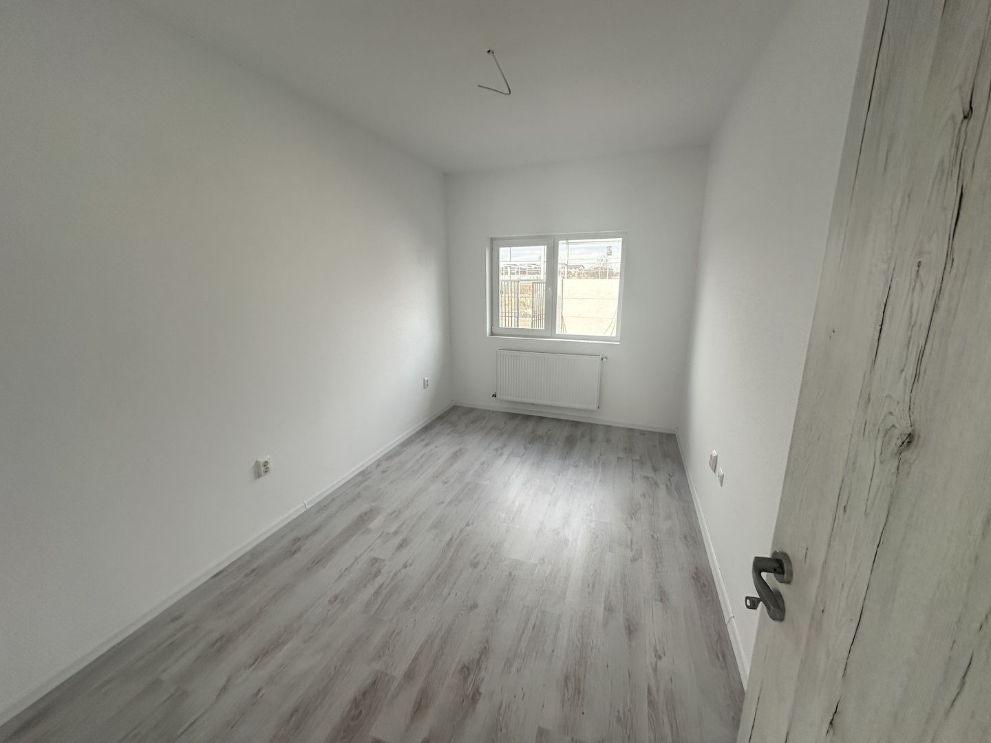 CASA INDIVIDUALA CRIZANTEMEI, PE PARTER, CURTE LIBERA 186 MP, COMIS 0% - Poză 3