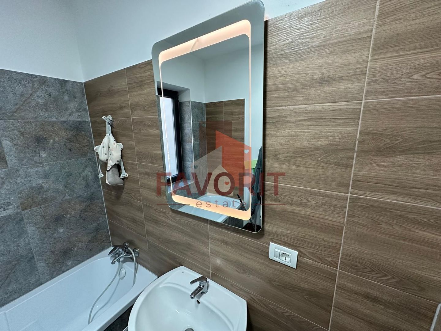 2 camere | etaj intermediar | centrala proprie | loc parcare | finisaje premium - Poză 10