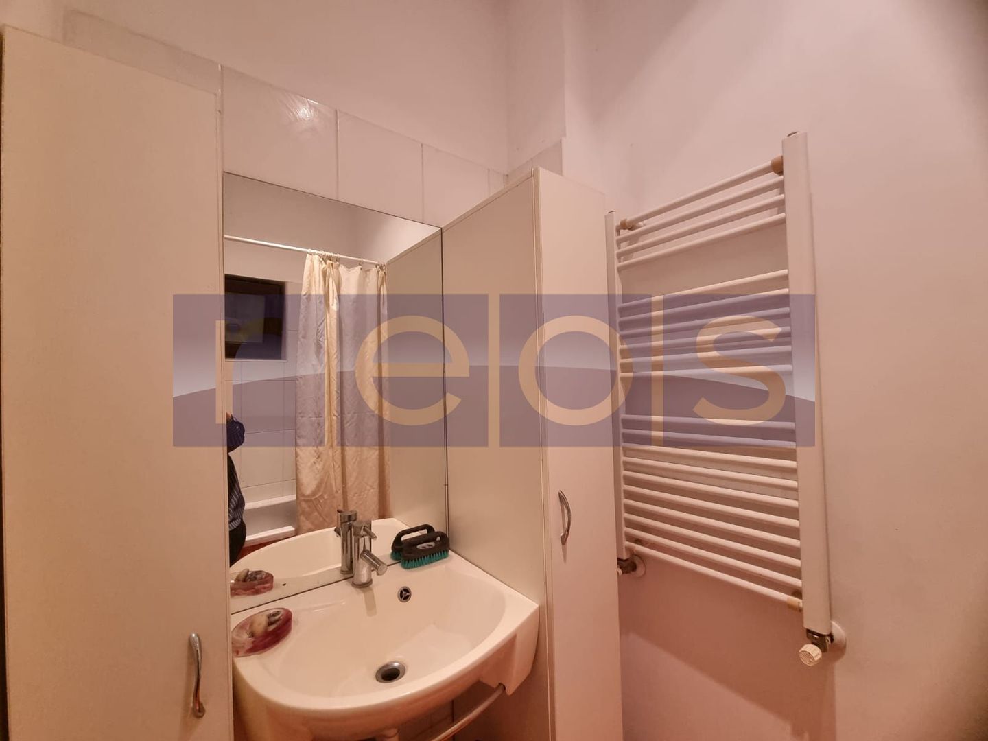 VANZARE- 9- CAMERE (S+P)- VILA -COTROCENI - Poză 32