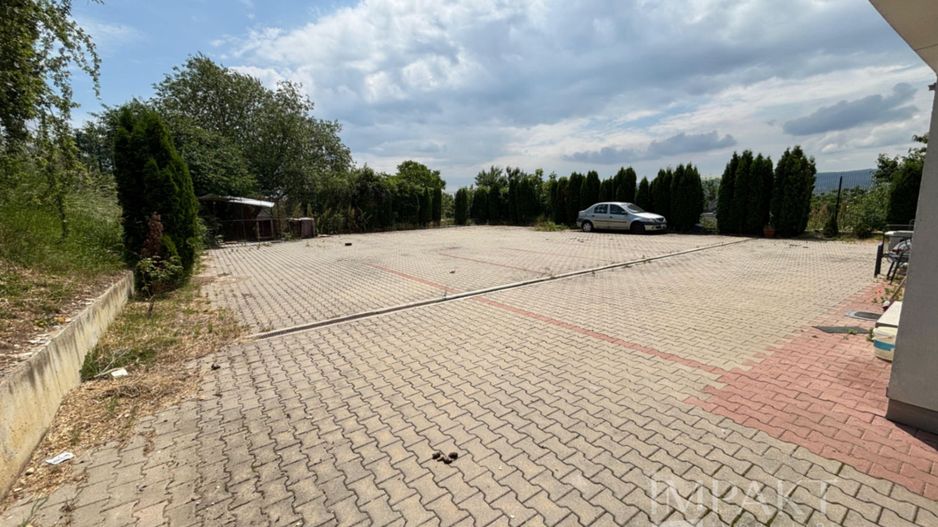 De închiriat casă- cazare muncitori, grădiniță.  Auchan Iris - Poză 3