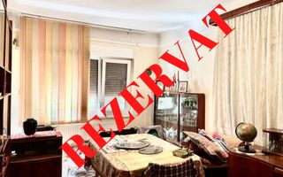 Apartament 3 camere de vanzare- B-dul Mamaia - Poză 2