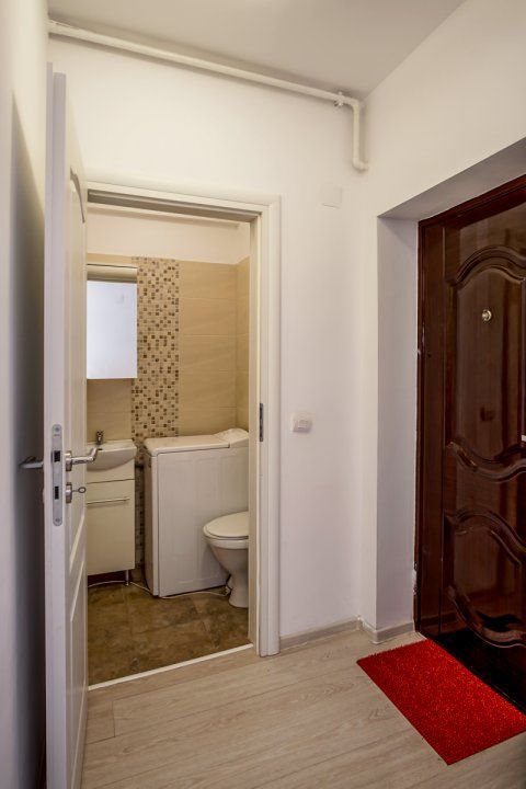 Apartament 3 camere si loc de parcare - Poză 9
