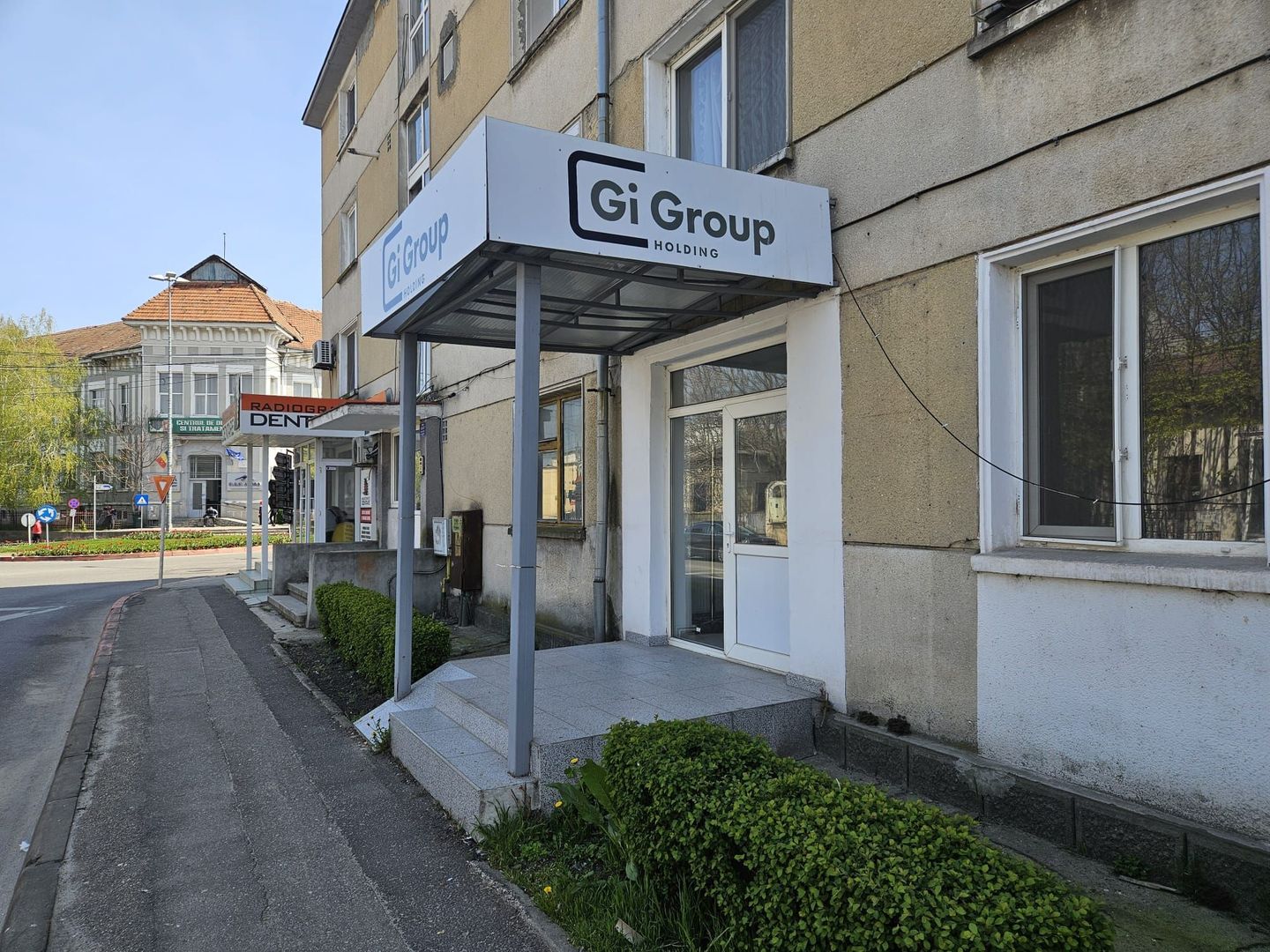 Ultracentral Pitești – spațiu comercial 55 mp, acces stradal - Poză 1