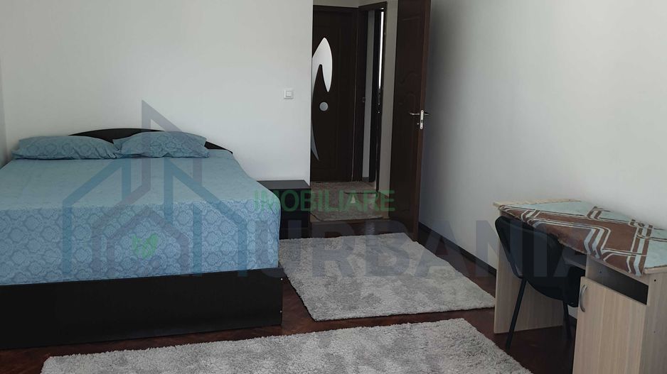 Camere de inchiriat in Alexandru cel Bun - Apartament decomandat, 3 camere - Poză 1