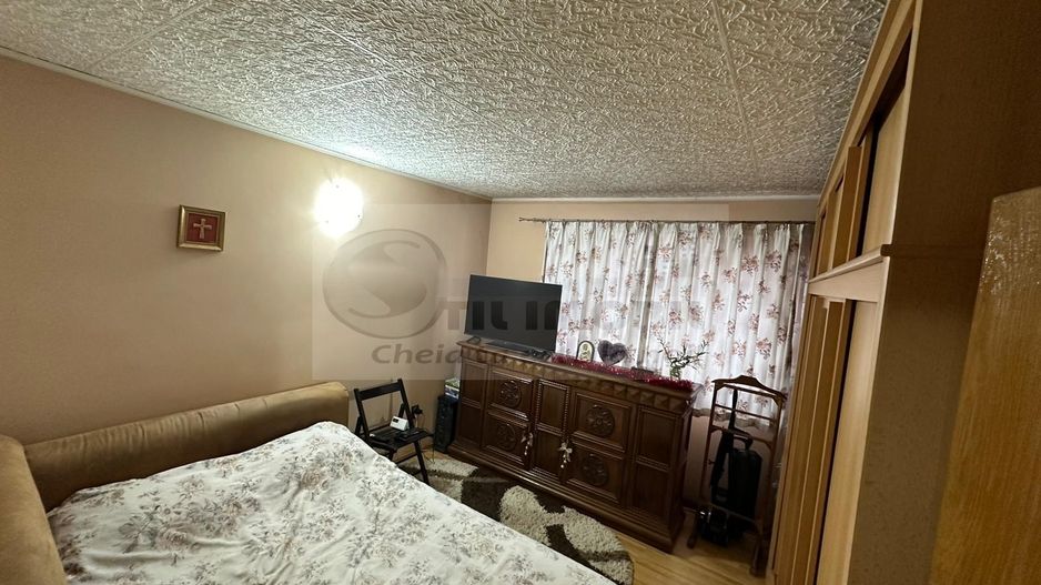 Apartament cu 4 camere/Spatiu birouri/ Cabinet - Nicolina-Str.Pompieri - Poză 5