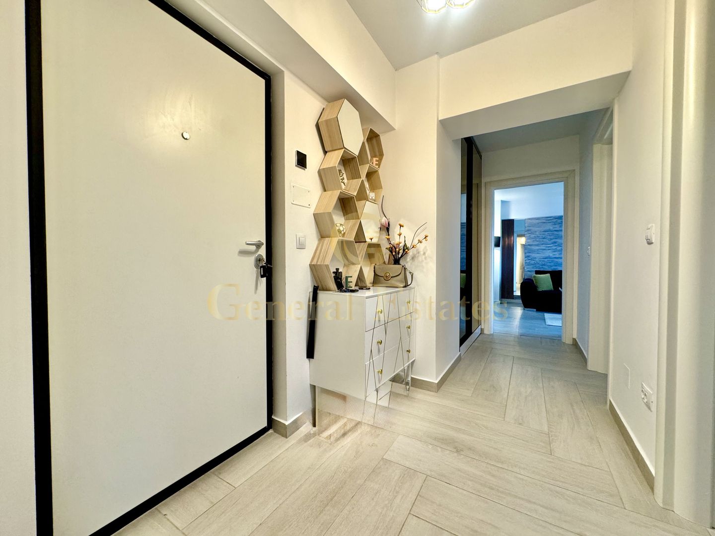 Vânzare apartament cu 2 camere, 56 m.p. în Tătărași - Evergreen Towers - Poză 19